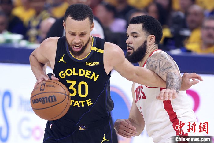 火箭队客场逆转勇士系列赛进入抢七