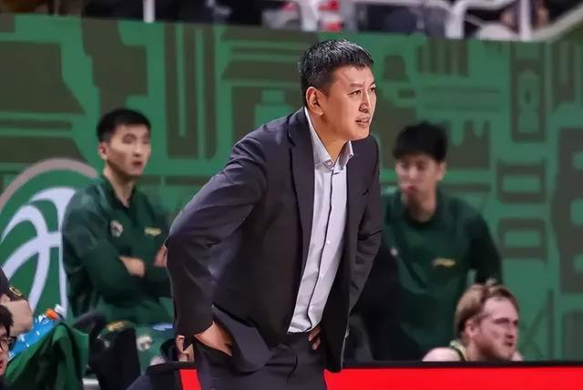 宁波逆转送同曦三连败 帕克低迷王世龙战术失误