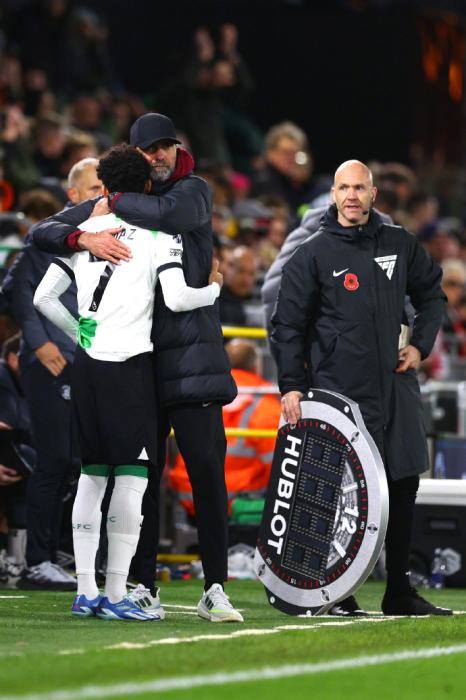 迪亚斯进球呼救 父亲仍被绑架引国际关注