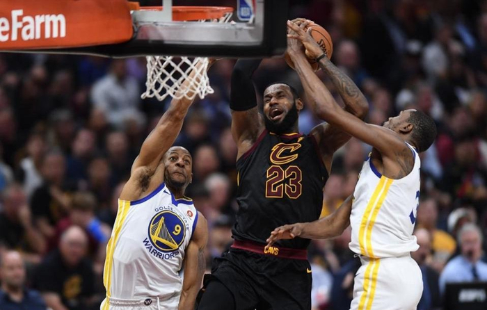 体育史上统治力最强10个赛季榜单引争议